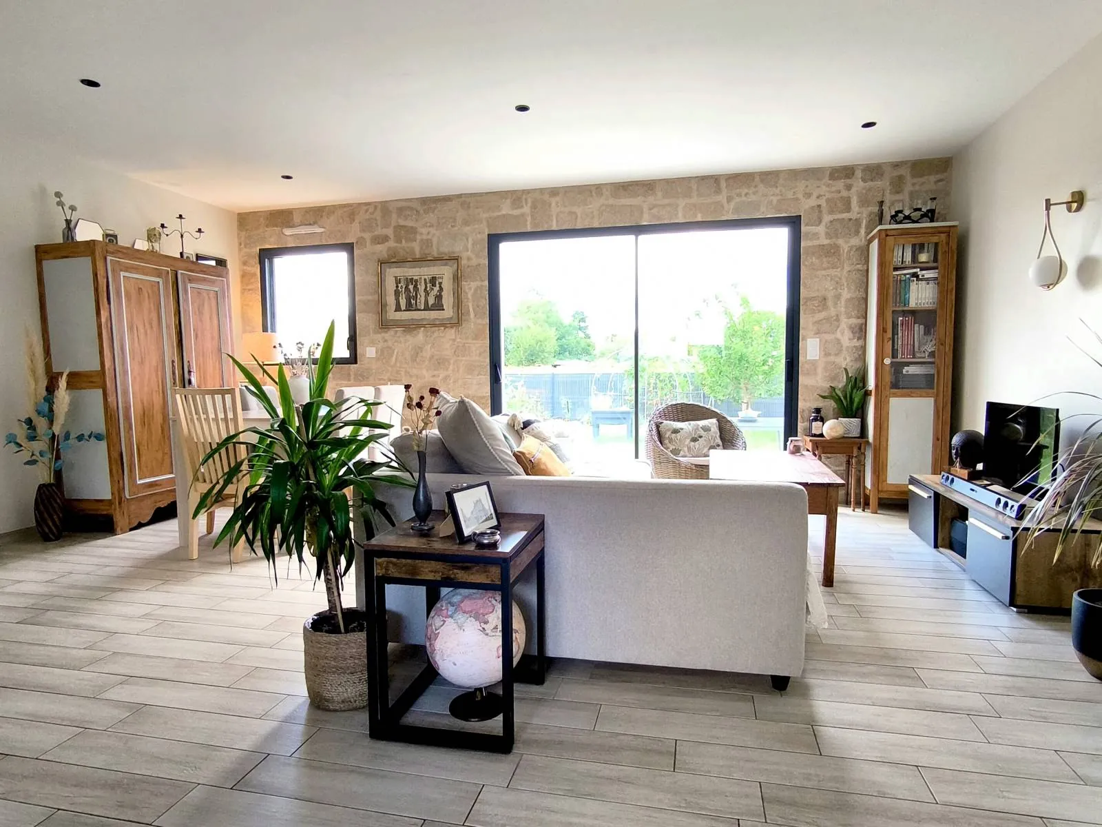 L'origine - Création de la décoration intérieure d'une maison neuve
